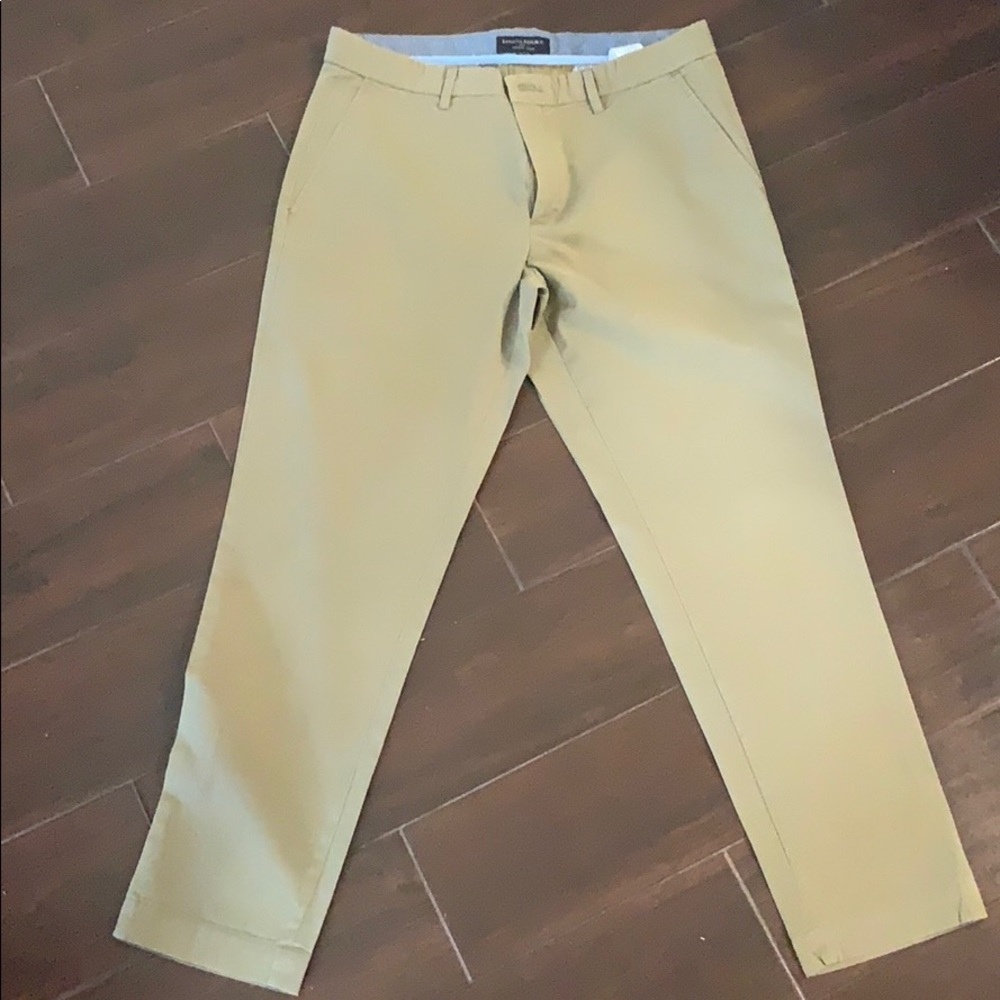 Banana Republic Mason Chino 33x30